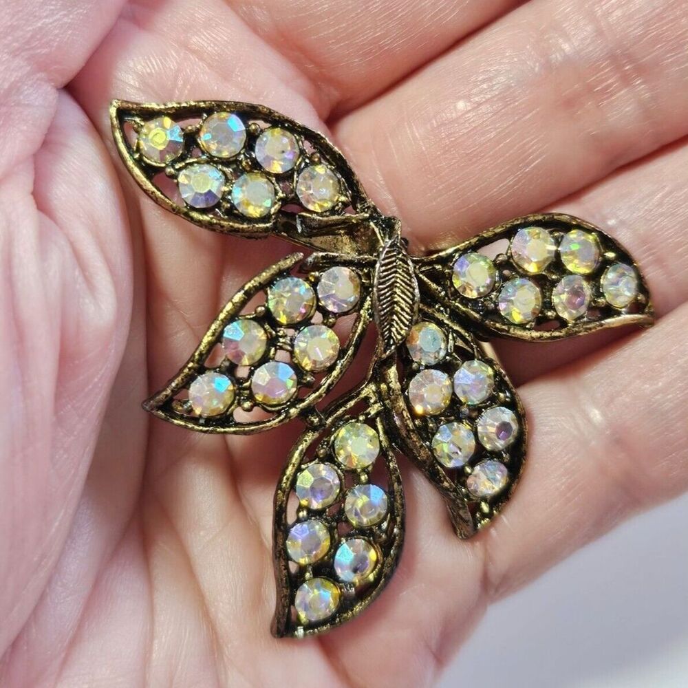 Vintage Auroa Borealis Crystal Rhinestone Brooch Gold Tone